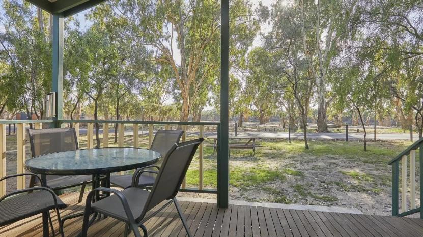 Apex Riverbeach Holiday Park Mildura Bagian luar foto