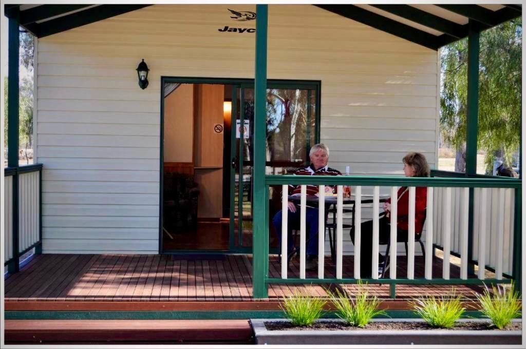 Apex Riverbeach Holiday Park Mildura Bagian luar foto